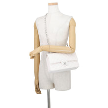 Load image into Gallery viewer, CHANEL Matelasse W Flap ChainShoulder Bag WhiteA01112 Caviar Leather Size 25