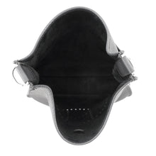 Load image into Gallery viewer, HERMES Evelyne3 Black Taurillon Clemence Size PM
