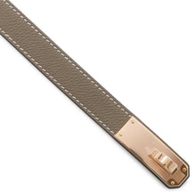 Load image into Gallery viewer, HERMES Kelly belt Size 18 Etoupe Epsom