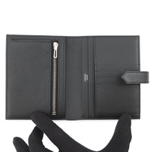 Load image into Gallery viewer, HERMES Bean compact Black Veau Madame