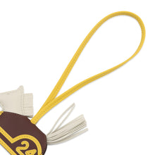 将图像加载到图库查看器中,HERMES Rodeo Robeo 24 Craie/Terre/Jaune de Naples Lambskin Swift Leather Size PM