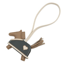 Load image into Gallery viewer, HERMES Rodeo Loveo Cool Beige Marfa/Craie/Vert Mangrove Lambskin Swift Leather Size PM