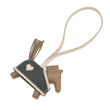 Load image into Gallery viewer, HERMES Rodeo Loveo Cool Beige Marfa/Craie/Vert Mangrove Lambskin Swift Leather Size PM