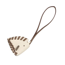 将图像加载到图库查看器中,HERMES Bag Charm Cheval Tresse Nata / Etoupe Epsom