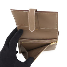 Load image into Gallery viewer, HERMES Bean compact Etoupe Epsom