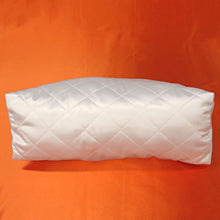 将图像加载到图库查看器中,Cushion for HERMES Kelly32