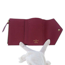 将图像加载到图库查看器中,LOUIS VUITTON Portefeuille Victorine FuchsiaM41938 Monogram
