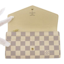 Load image into Gallery viewer, LOUIS VUITTON Portefeuille Sarah BeigeN63208 Damier Azur