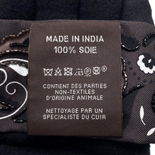Load image into Gallery viewer, HERMES Gépard Bandana Frange Cuile Twilly Fringe Cacao/Blanc/Etoupe Silk Leather
