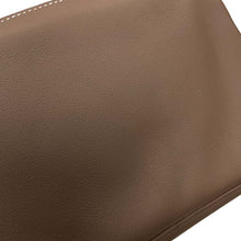 将图像加载到图库查看器中，HERMES Lindy Etoupe Swift Leather Size Mini
