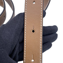 Load image into Gallery viewer, LOEWE hammock SandA538S35X51 2150 Soft Grained Calf Leather Size Small
