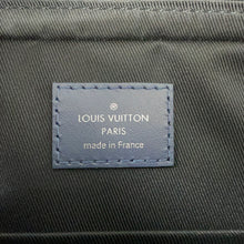 将图像加载到图库查看器中，LOUIS VUITTON Duo messenger NavyM45730 Monogram Shadow Size M
