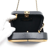 将图像加载到图库查看器中，CHANEL Chain Shoulder Bag Gold/Black Lambskin Metal
