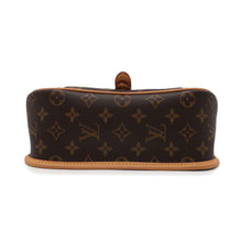 将图像加载到图库查看器中，LOUIS VUITTON Diane NM BrownM46317 Monogram Shearling Size PM
