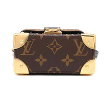 将图像加载到图库查看器中，LOUIS VUITTON Camera box NoirM82465 Monogram Monogram Reverse Canvas
