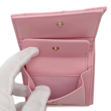 Load image into Gallery viewer, CHANEL Matelasse Bifold Wallet Wallet PinkAP3055 Caviar Leather
