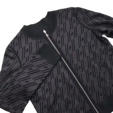 Load image into Gallery viewer, HERMES Long Sleeve Cardigan Bias H Size 42 Black Wool 98% Nylon1% Polyurethane1%
