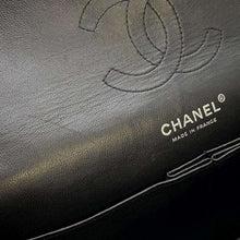 Load image into Gallery viewer, CHANEL Matelasse ChainShoulder Bag BlackA01112 Soft Caviar Leather Size 25
