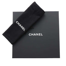 将图像加载到图库查看器中，CHANEL CC Logo Belt Size 75 Black/White Leather
