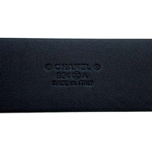 将图像加载到图库查看器中，CHANEL CC Logo Belt Size 70 Black/White Leather
