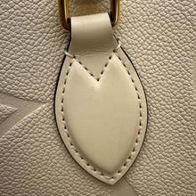 Load image into Gallery viewer, LOUIS VUITTON Onthego claimM45081 Monogram Empreinte Leather Size GM
