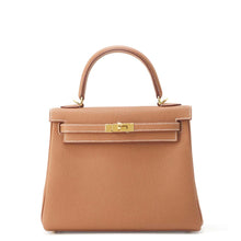 Load image into Gallery viewer, HERMES Kelly Retourne Gold Togo Leather Size 25
