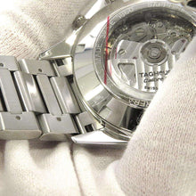 将图像加载到图库查看器中，TAG HEUER Carrera Chronograph Caliber 16 Day-Date W43mm Stainless Steel Silver DialCV2A1AC.BA0738
