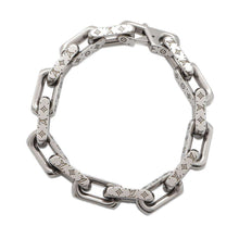 Load image into Gallery viewer, LOUIS VUITTON Bracelet・Chain Monogram Size L SilverM00309 Metal
