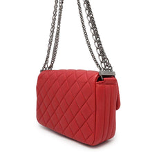 将图像加载到图库查看器中，CHANEL Mademoiselle Triple Chain Shoulder Red Leather
