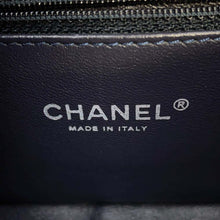 将图像加载到图库查看器中，CHANEL Mademoiselle Triple Chain Shoulder Red Leather
