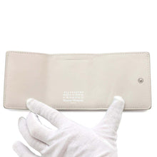 Load image into Gallery viewer, Maison Margiela Maison Margiela 4-Stitch Tri-Fold Compact Wallet WhiteS56UI0150 Leather
