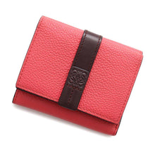 将图像加载到图库查看器中，LOEWE Tri-fold compact wallet PinkC660S26X03 Leather
