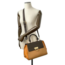 Load image into Gallery viewer, Ferragamo Gancini 2WAY Handbag Brown21 E530 Leather
