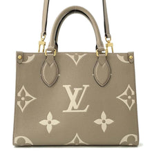 将图像加载到图库查看器中，LOUIS VUITTON Onthego Tourterelle claimM45779 Monogram Empreinte Leather Monogram Giant Size PM
