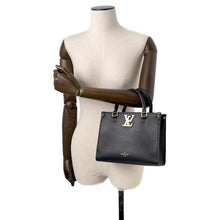 Load image into Gallery viewer, LOUIS VUITTON Padlock &amp; Go NoirM22311 Grained Calf Leather
