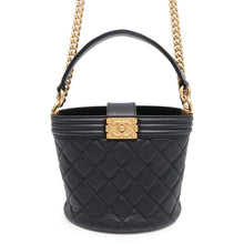 将图像加载到图库查看器中，CHANEL Boy Chanel 2WAY Bucket Bag BlackAS2091 Calf Leather
