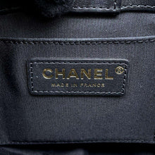 将图像加载到图库查看器中，CHANEL Boy Chanel 2WAY Bucket Bag BlackAS2091 Calf Leather
