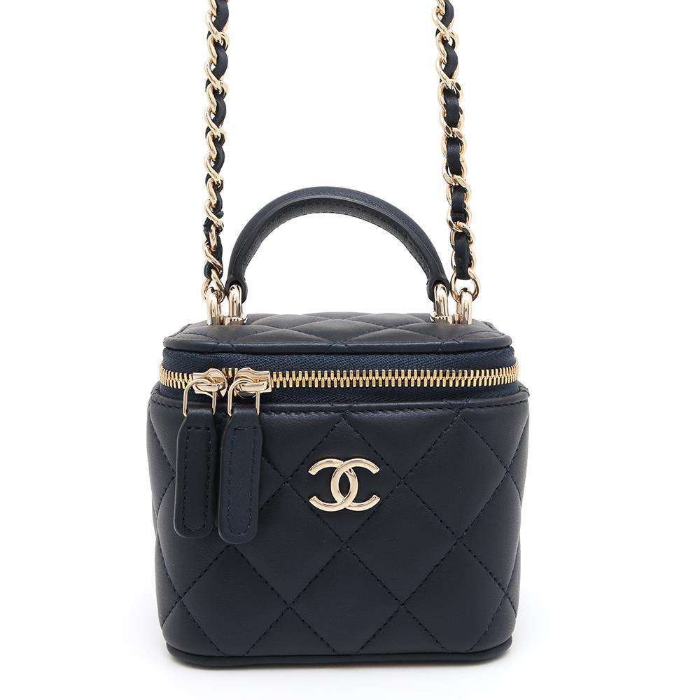 CHANEL Matelasse 2WAY ChainShoulder Vanity NavyAP2198 Lambskin