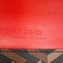 将图像加载到图库查看器中，Gianni Versace La Greca Signature 3-Piece Clutch Bag Brown/Red/Black PVC Leather
