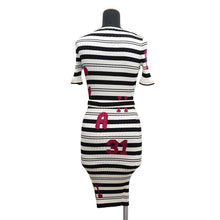 Load image into Gallery viewer, CHANEL Knit dress Size 36 White/BlackP60636 Silk84% Elastine16%
