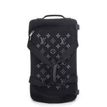 将图像加载到图库查看器中，LOUIS VUITTON Horizon Soft Carry NoirM20125 Monogram Eclipse Knit
