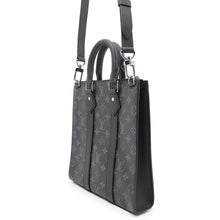 将图像加载到图库查看器中，LOUIS VUITTON Sac Plat NoirM46456 Monogram Eclipse
