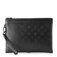 将图像加载到图库查看器中，LOUIS VUITTON Pochette to Go NoirM81570 Monogram Shadow
