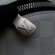 Load image into Gallery viewer, LOUIS VUITTON Bumbag WhiteN40326 Damier Infini Leather
