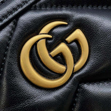 将图像加载到图库查看器中，GUCCI GG Marmont Small Shoulder Bag Black777263 Leather
