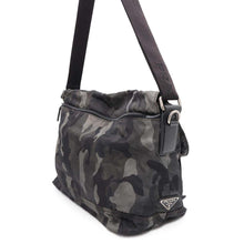 将图像加载到图库查看器中，PRADA Camouflage Shoulder Bag Green/Black Nylon
