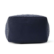 将图像加载到图库查看器中，JIMMY CHOO Sophia Star Embossed Navy Leather Size S
