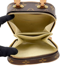 将图像加载到图库查看器中，LOUIS VUITTON Varisette Vertical BrownM68623 Monogram
