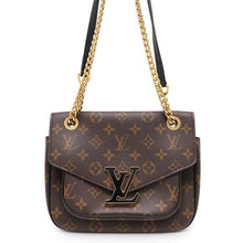 Load image into Gallery viewer, LOUIS VUITTON Passy RedM45592 Monogram
