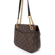 Load image into Gallery viewer, LOUIS VUITTON Passy RedM45592 Monogram
